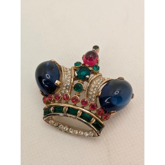 1944 TRIFARI VERMEIL STERLING RUBY CABOCHON SAPPHIRE ROYAL KING CROWN BROOCH - Picture 2 of 7